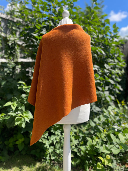 WIDE STRIPE PONCHO BURNT ORANGE