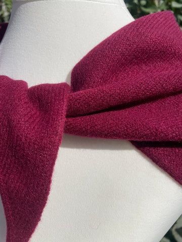 LARGE TRIANGLE SCARF BURGUNDY WINE