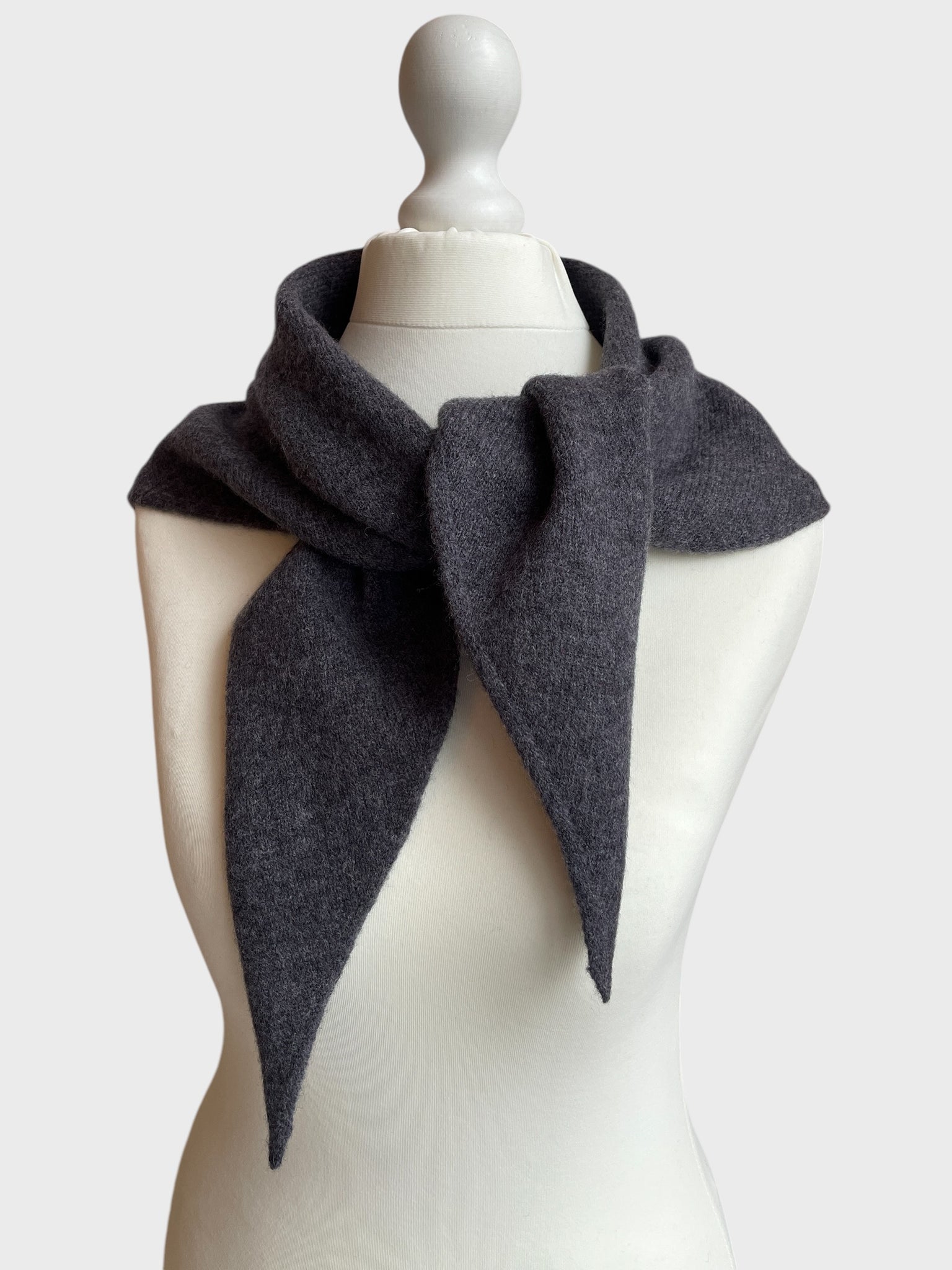 LARGE TRIANGLE SCARF DARK SLATE GREY