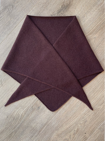 LARGE TRIANGLE SCARF DARK CHOCOLATE BROWN