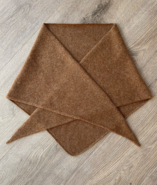 LARGE TRIANGLE SCARF CHESTNUT BROWN