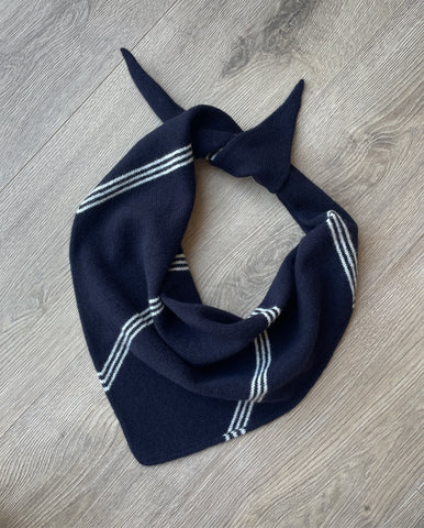 LARGE TRIANGLE SCARF NAVY & ECRU STRIPE