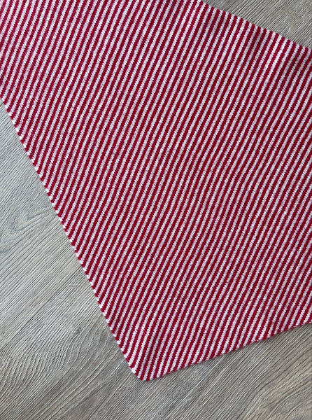 LARGE TRIANGLE SCARF BRIGHT RED & ECRU STRIPE