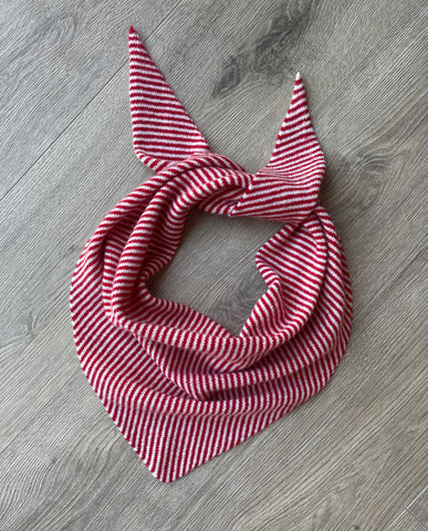 LARGE TRIANGLE SCARF BRIGHT RED & ECRU STRIPE