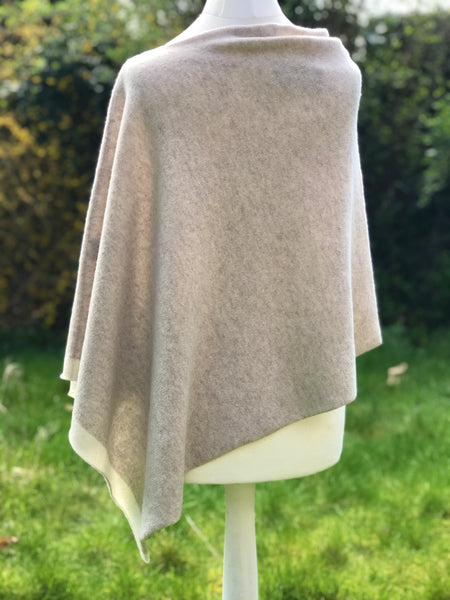 EDGE STRIPE PONCHO LINEN BEIGE