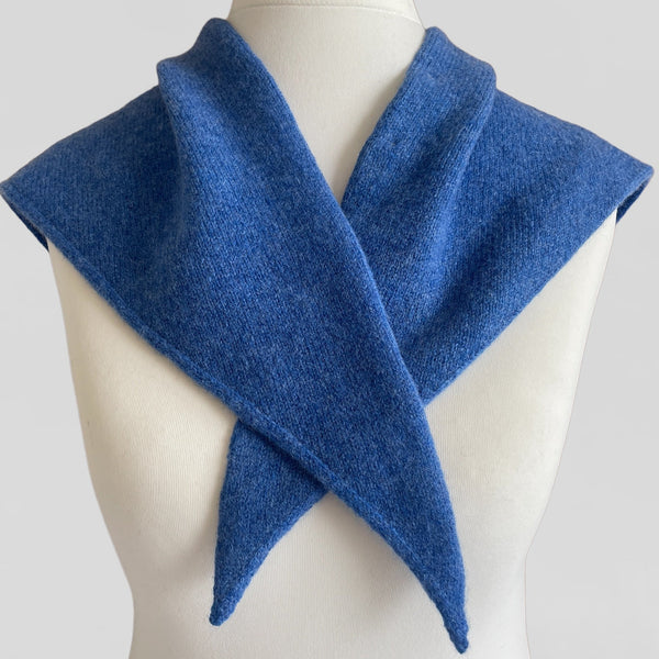 LARGE TRIANGLE NECKERCHIEF FRENCH BLUE