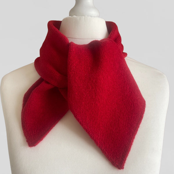 SKINNY NECKERCHIEF BRIGHT RED