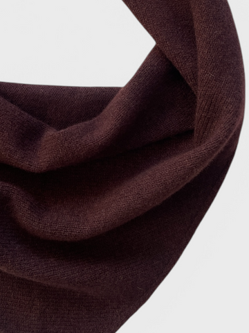 LARGE TRIANGLE SCARF DARK CHOCOLATE BROWN