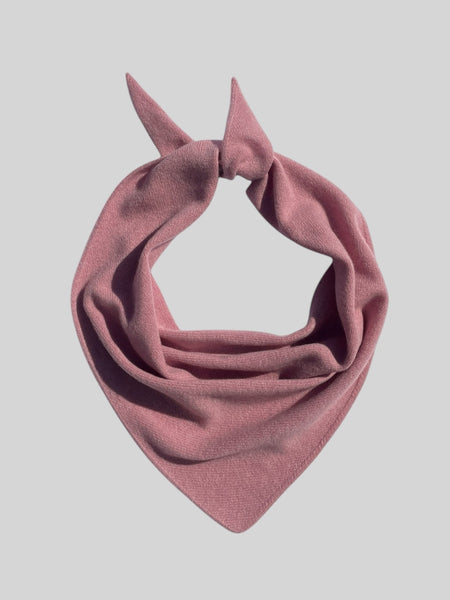 LARGE TRIANGLE SCARF DUSKY PINK